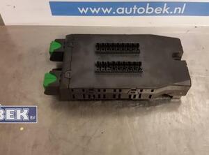 Fuse Box MERCEDES-BENZ S-Klasse (W220)