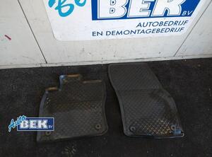 Floor mat (Carpet Mat) VW Tiguan (AD1, AX1), VW Tiguan Allspace (BW2)