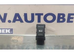 Central locking switch NISSAN Note (E11, NE11)