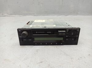 Cassetten Radio Autoradio Alpha 5 VW GOLF IV VARIANT (1J5) 1.4 16V 55 KW