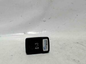Schalter Anschluss USB AUX Blue&amp;Me FIAT DOBLO CARGO (263) 1.6 D MULTIJET 74 KW