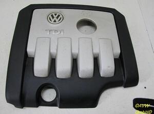 Verkleidung Motor Oben . Kleine Kratzer   Riss siehe Bild VW GOLF V (1K1) 2.0 TDI 16V 103 KW
