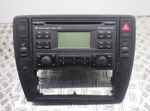 Radio VW Passat Variant (3B6, B5) 1.9 TDI  96 kW  131 PS (11.2000-05.2005)