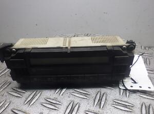 Air Conditioning Control Unit VW Passat (3B2)