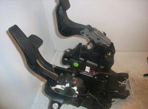 Pedal Assembly CHEVROLET AVEO Schrägheck (T250, T255)