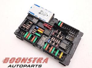 Fuse Box BMW 4 Coupe (G22, G82)