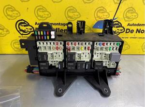 Fuse Box JAGUAR XF (X260)