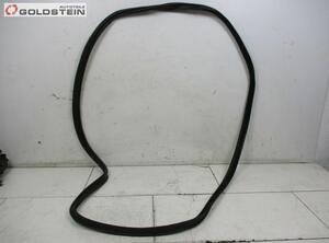 Boot / Trunk Lid Seal VW Polo (9N)