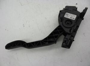 Accelerator pedal VOLVO S60 II (134)