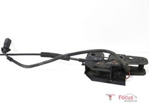 Bonnet Release Cable VW Caddy III Kasten/Großraumlimousine (2CA, 2CH, 2KA, 2KH)