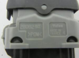 P4534102 Schalter für Fensterheber RENAULT Clio III (BR0/1, CR0/1) 28082