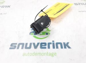Central locking switch RENAULT Wind (E4M)
