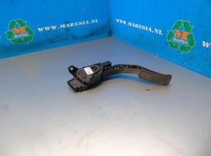 Accelerator pedal FORD Fiesta VI (CB1, CCN)