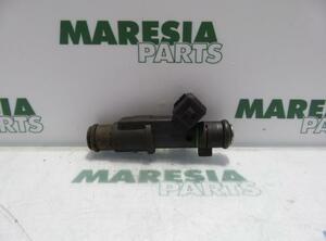 Injector Nozzle PEUGEOT 406 (8B)