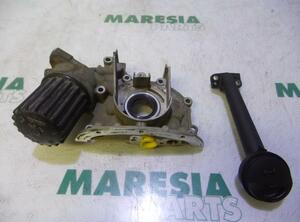 Oil Pump RENAULT Twingo I (C06)