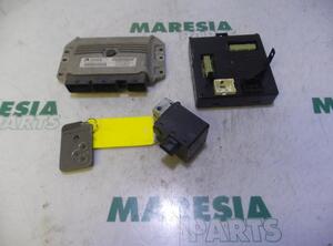 Engine Management Control Unit RENAULT Laguna II (BG0/1)