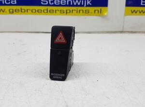 P17353171 Schalter für Warnblinker SUZUKI Swift V (AZ) 06021