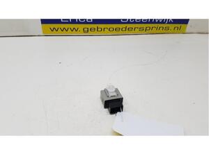 Wash Wipe Interval Relay TOYOTA Verso (R2)