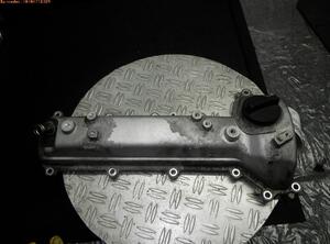 Cylinder Head Cover TOYOTA YARIS (SCP1_, NLP1_, NCP1_)