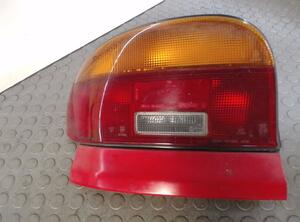 HECKLEUCHTE / RÜCKLICHT LINKS  (Heckleuchte) Mazda 121 Benzin (DB) 1324 ccm 53 KW 1991&gt;1996