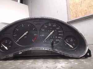 TACHOEINHEIT (Armaturenbrett / Mittelkonsole) Opel Corsa Benzin (B) 1199 ccm 48 KW 1998&gt;2000