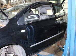 TÜR LINKS ( LACKIERUNGSBEDÜRFTIG )  (Tür vorn) VW Fox Benzin (5 Z) 1198 ccm 40 KW 2005&gt;2010