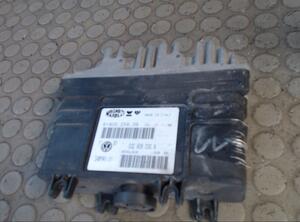 Fuel Injection Control Unit VW Golf III (1H1)