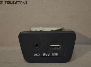 Aux USB Schalter Kombiinstrument HYUNDAI I30 (GD) 1.6 CRDI 81 KW