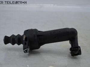 Clutch Slave Cylinder SKODA Yeti (5L)