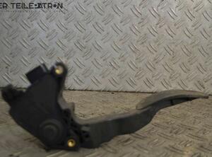 Gaspedal  NISSAN NOTE (E12) 1.5 DCI 66 KW