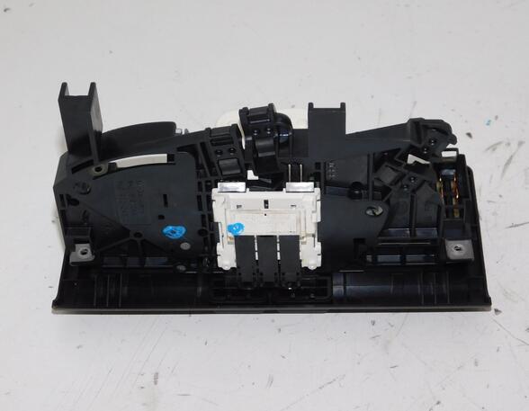 Heating & Ventilation Control Assembly VW POLO (6N1)