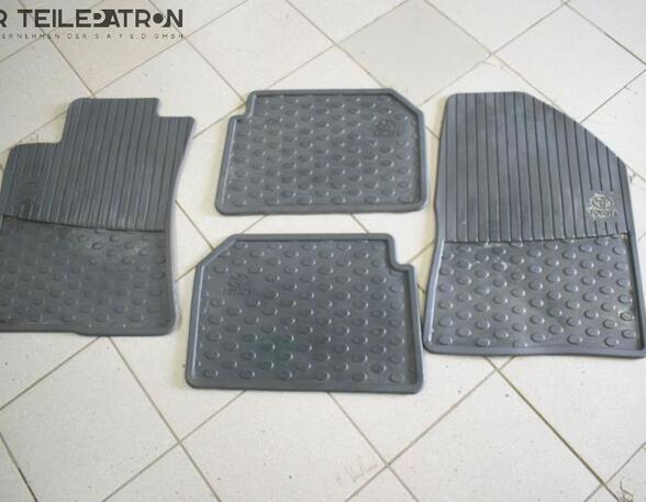 Floor mat (Carpet Mat) TOYOTA Avensis Station Wagon (T25)