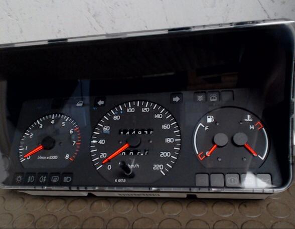 TACHOEINHEIT (Armaturenbrett / Mittelkonsole) Volvo 460 Benzin (L, LX) 1998 ccm 80 KW 1993>1996
