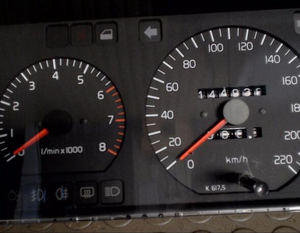 TACHOEINHEIT (Armaturenbrett / Mittelkonsole) Volvo 460 Benzin (L, LX) 1998 ccm 80 KW 1993>1996