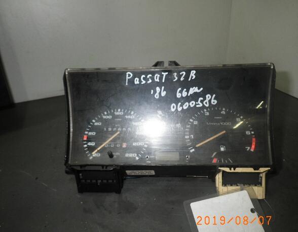 Speedometer VW Passat Variant (33B)