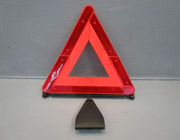 Warning Triangle AUDI A6 (4F2, C6)