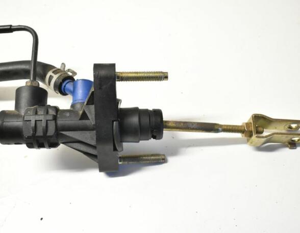 Clutch Master Cylinder TOYOTA Avensis Station Wagon (T25)