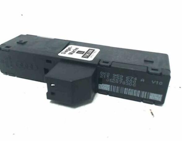 Schalter ESP OFF - P AUDI A4 (8K2  B8) 2.7 TDI 140 KW