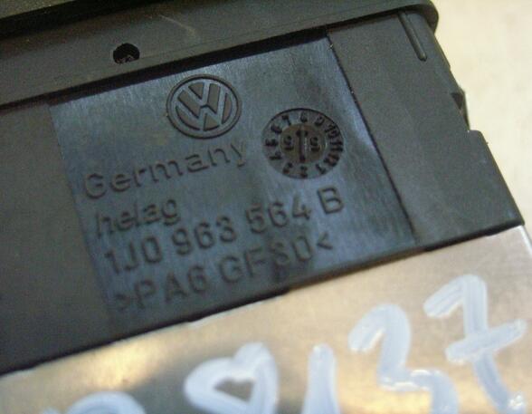 438910 Schalter für Sitzheizung VW Golf IV (1J) 1J0963564B