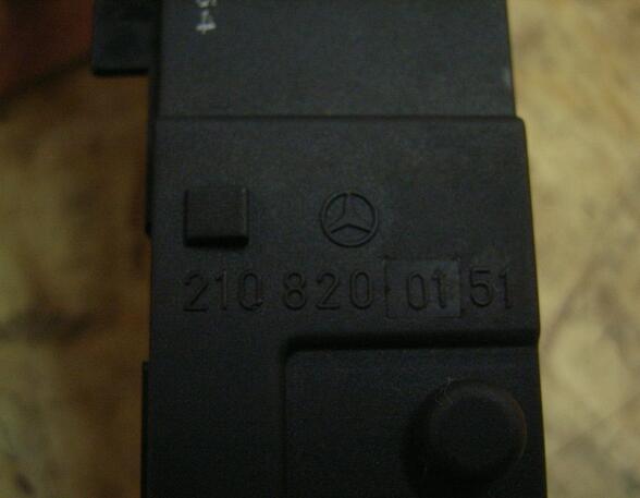 Seat Heater Switch MERCEDES-BENZ C-Klasse T-Model (S202)