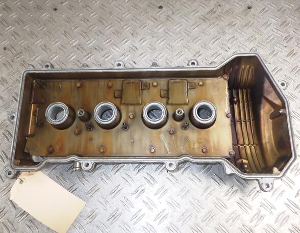 Cylinder Head Cover TOYOTA Corolla (E11)