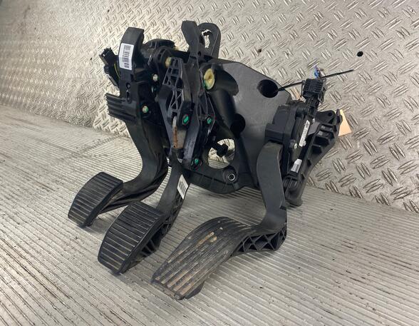 Pedal Assembly FIAT Tipo Kombi (356), FIAT Tipo Schrägheck (356)
