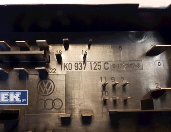 Zekeringkast VW Golf V Variant (1K5)