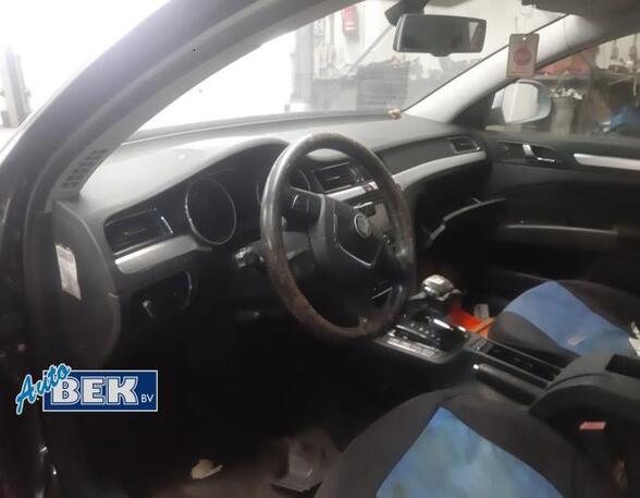 Driver Steering Wheel Airbag SKODA Superb II Kombi (3T5), SKODA Superb III Kombi (3V5)