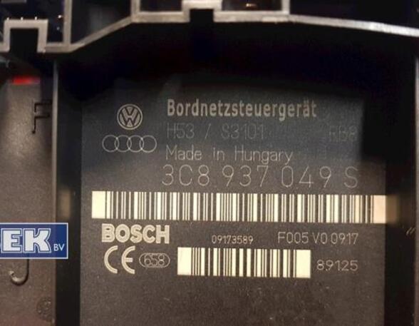 Regeleenheid deuraantrekhulp VW Golf V (1K1)