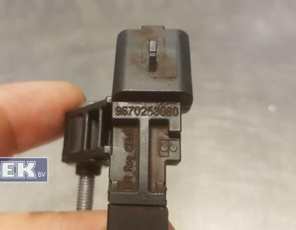 Crankshaft Pulse Sensor PEUGEOT 208 I (CA, CC)