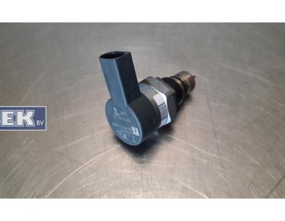 P16788022 Sensor für Kraftstoffdruck VW Amarok (2H) 057130764AB