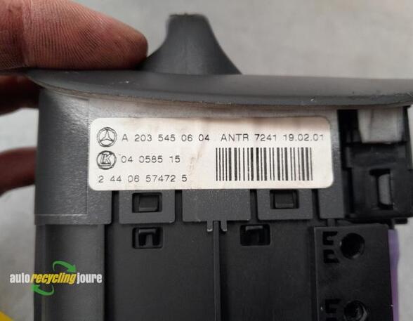 P20600572 Schalter für Licht MERCEDES-BENZ C-Klasse T-Modell (S203) A2035450604