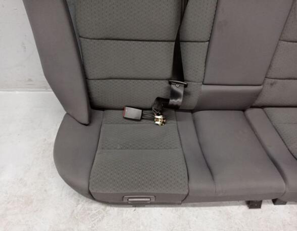 Rear Seat VW Passat Variant (3B6)