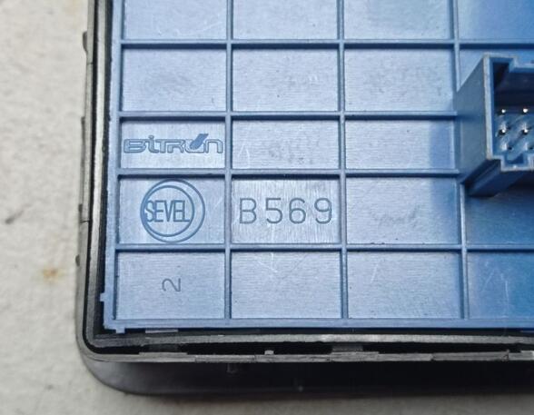 Schalter Fensterheber vorne links  FIAT QUBO (225) 1.4 54 KW